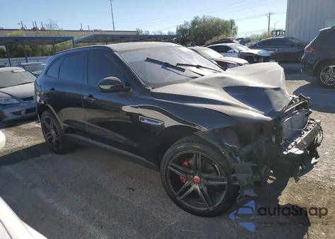 2017 Jaguar F-Pace Premium из США, поврежденный, VIN SADCJ2BV9HA093870